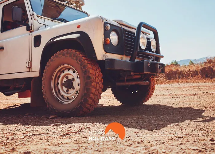 #255 Oura Cilla By Holidays *