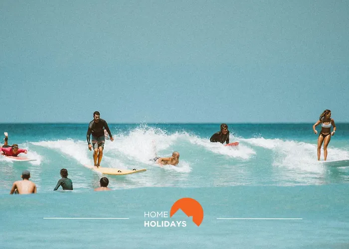 #255 Oura Cilla By Holidays *